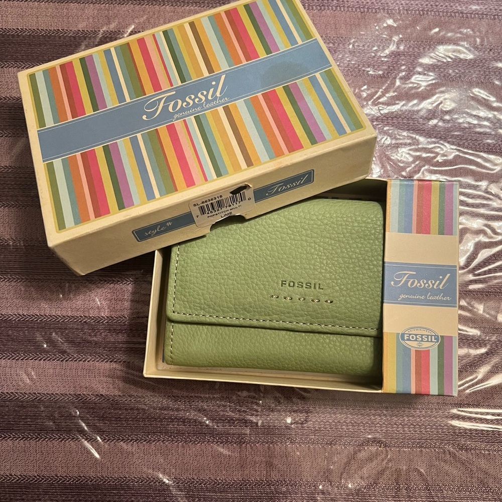 Fossil Genuine Leather Green Wallet
